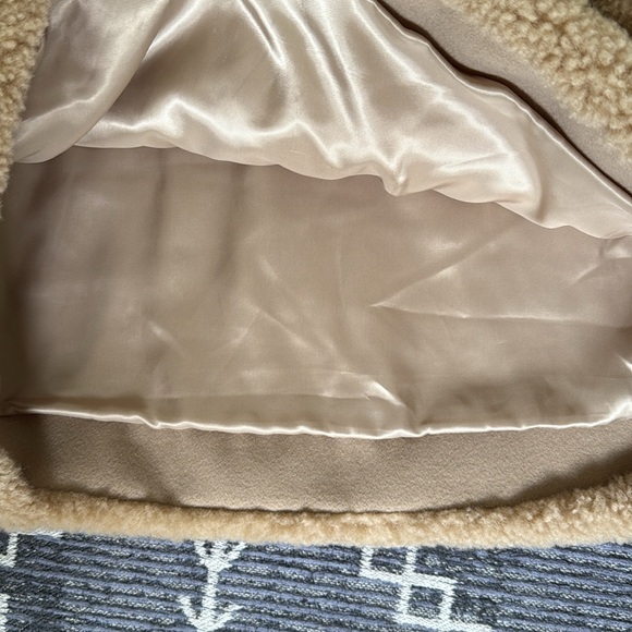 Eaves Revolve Mia Pullover Sweater Jacket Beige Sherpa Cropped - Picture 8 of 10